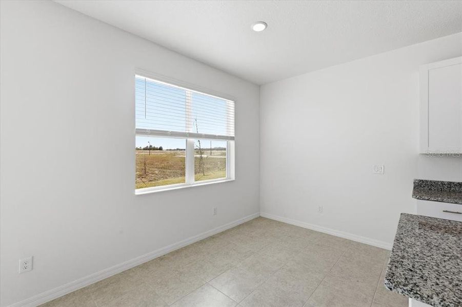 Spacious, unfurnished interior of a new home in Tarpon Bay, Haines City (Image 11).