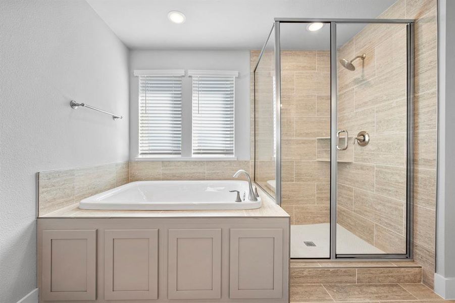 Furnished interior view inside a new home in Heritage Towne, Grand Prairie (Image 5).