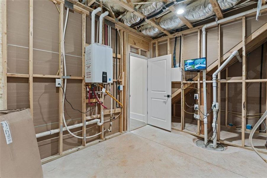 Furnished interior view inside a new home in , Winder (Image 63).