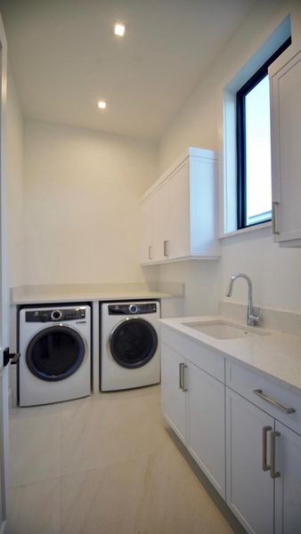 Furnished interior view inside a new home in , Palm Beach Gardens (Image 12).