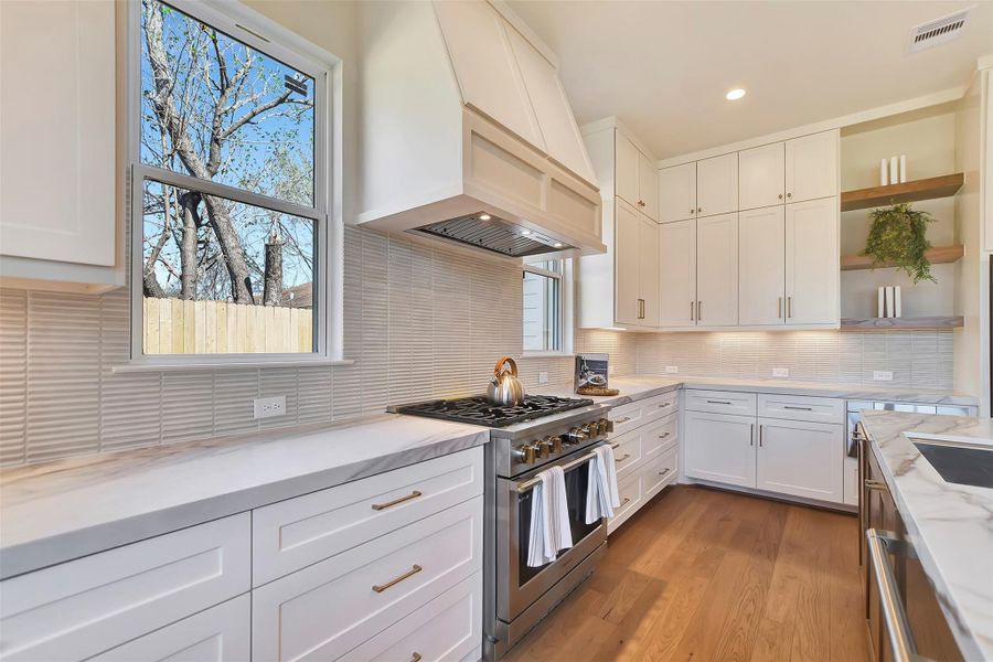 Furnished interior view inside a new home in , Houston (Image 44).