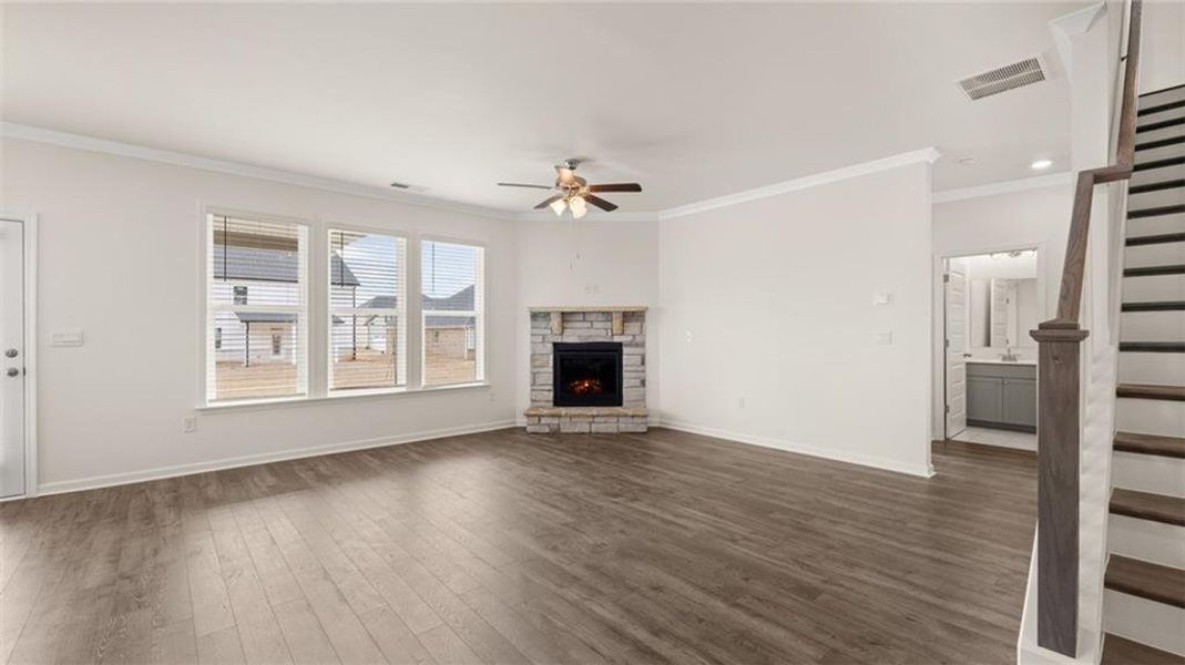 Spacious, unfurnished interior of a new home in Westland, Bogart (Image 17).