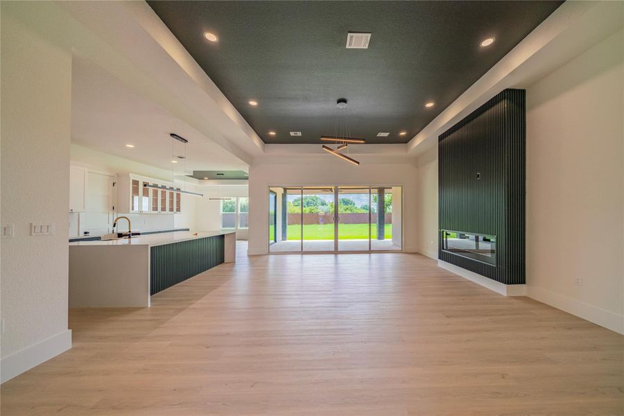 Spacious, unfurnished interior of a new home in , Hockley (Image 23).