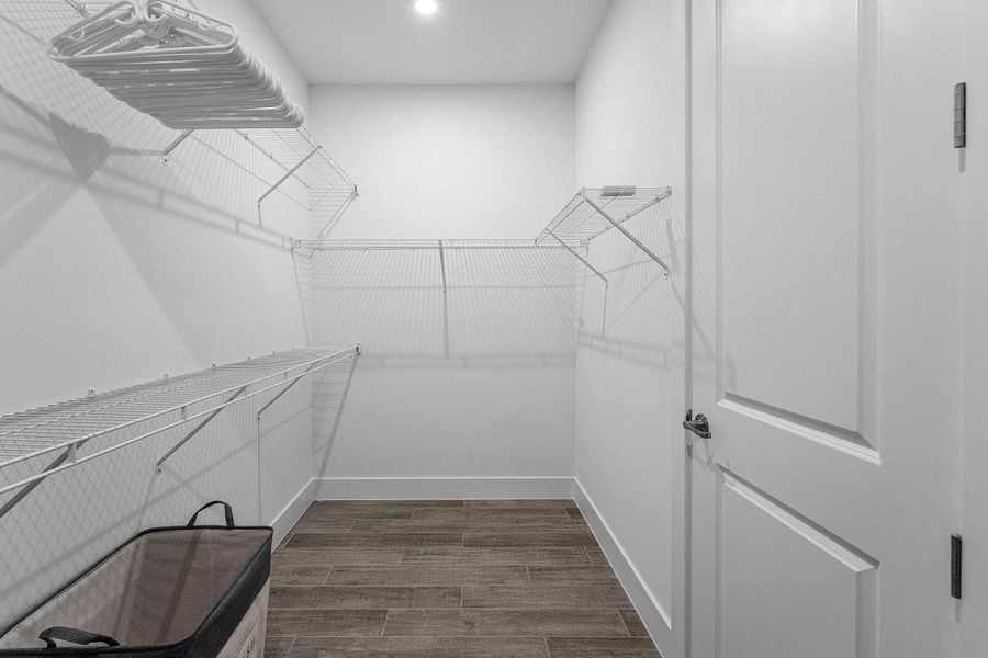 Spacious, unfurnished interior of a new home in Tradition - Telaro, Port St. Lucie (Image 20). Spacious, unfurnished interior of a new home in Tradition - Telaro, Port St. Lucie (Image 20).