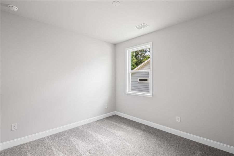 Spacious, unfurnished interior of a new home in Sun City Peachtree, Griffin (Image 17).