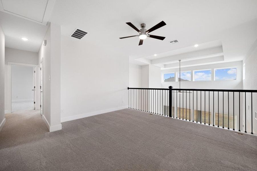 Spacious, unfurnished interior of a new home in Santa Rita Ranch, Liberty Hill (Image 22).