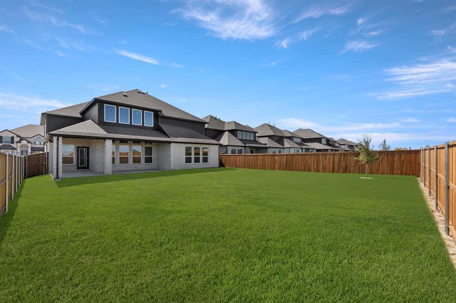 27. 5537 Aiken - Back (2) 27. 5537 Aiken - Back (2)