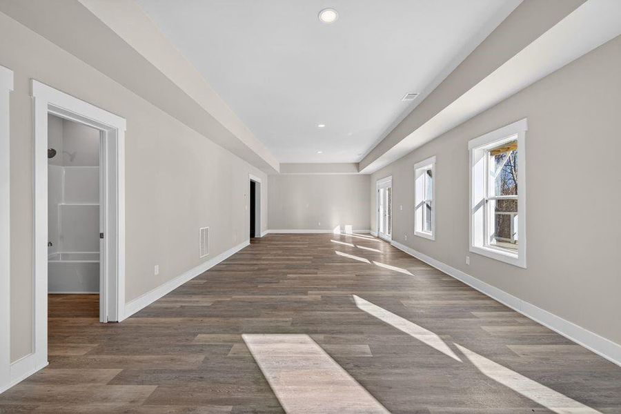 Spacious, unfurnished interior of a new home in , Flowery Branch (Image 51).