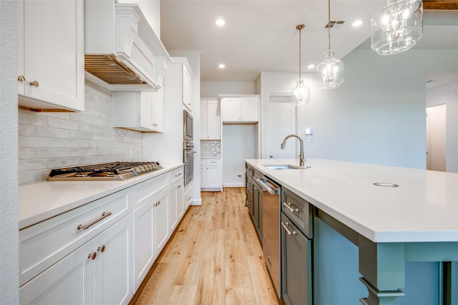 Furnished interior view inside a new home in Arborwood, Waller (Image 13).