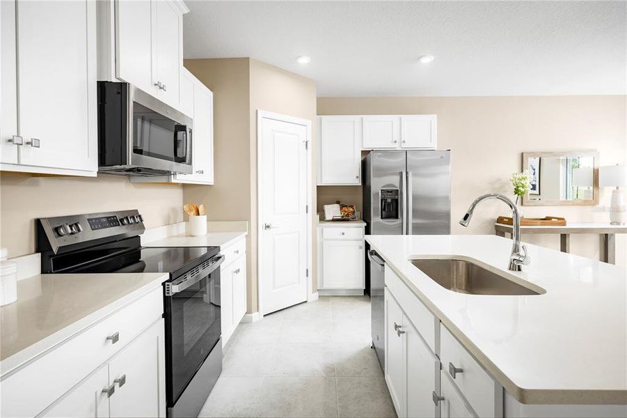 Furnished interior view inside a new home in Vista Trace, Belleview (Image 5).
