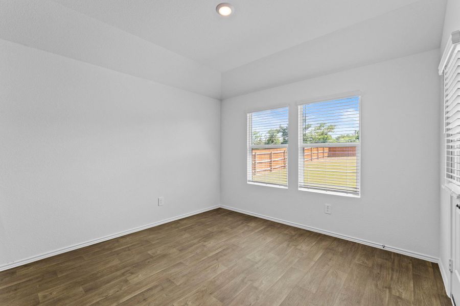 Spacious, unfurnished interior of a new home in Watermill, Uhland (Image 20). Spacious, unfurnished interior of a new home in Watermill, Uhland (Image 20).