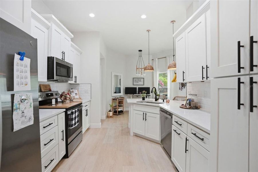Furnished interior view inside a new home in , Weeki Wachee (Image 52).