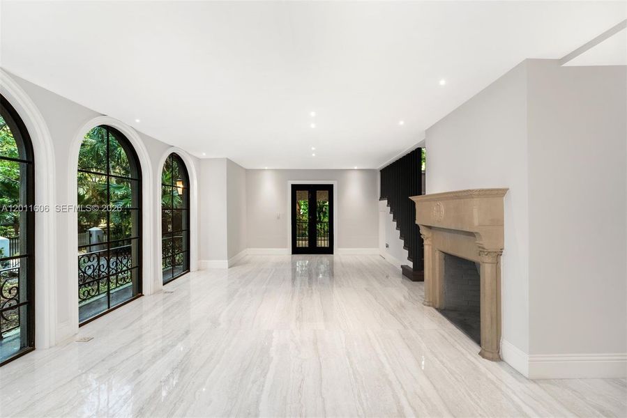 Spacious, unfurnished interior of a new home in , Miami (Image 48).