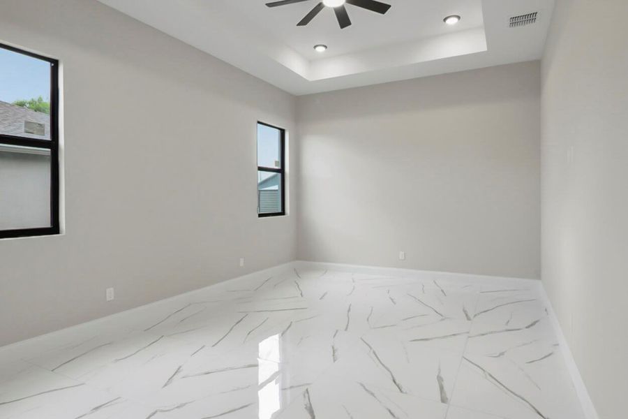 Spacious, unfurnished interior of a new home in , Port St. Lucie (Image 37).