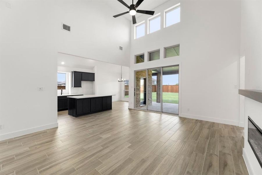 Spacious, unfurnished interior of a new home in Polo Ridge, Forney (Image 25). Spacious, unfurnished interior of a new home in Polo Ridge, Forney (Image 25).