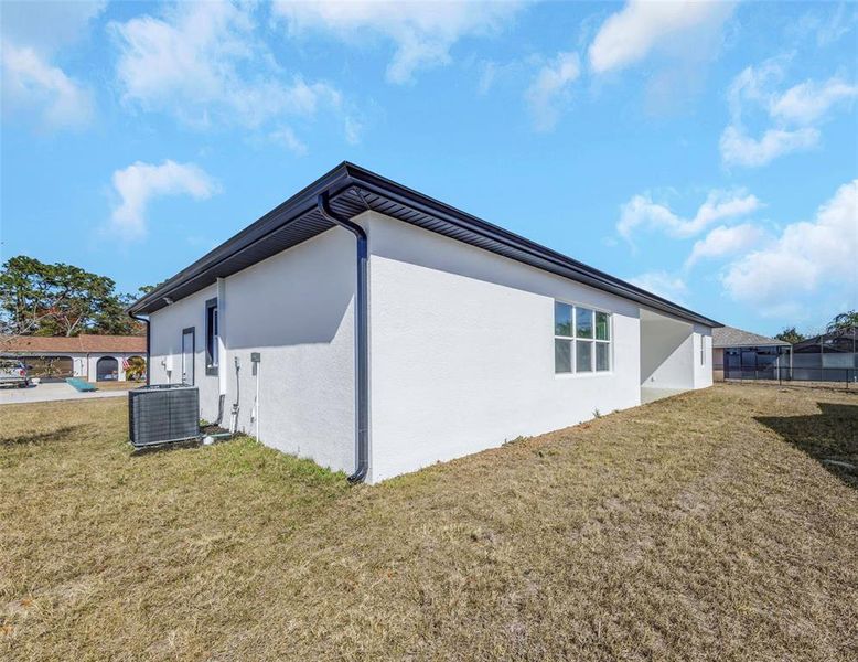 Exterior details and patio area of a home in , Hudson (Image 42).
