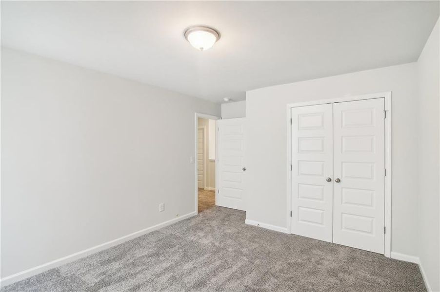 Spacious, unfurnished interior of a new home in Crofton Place Enclave, Snellville (Image 17).