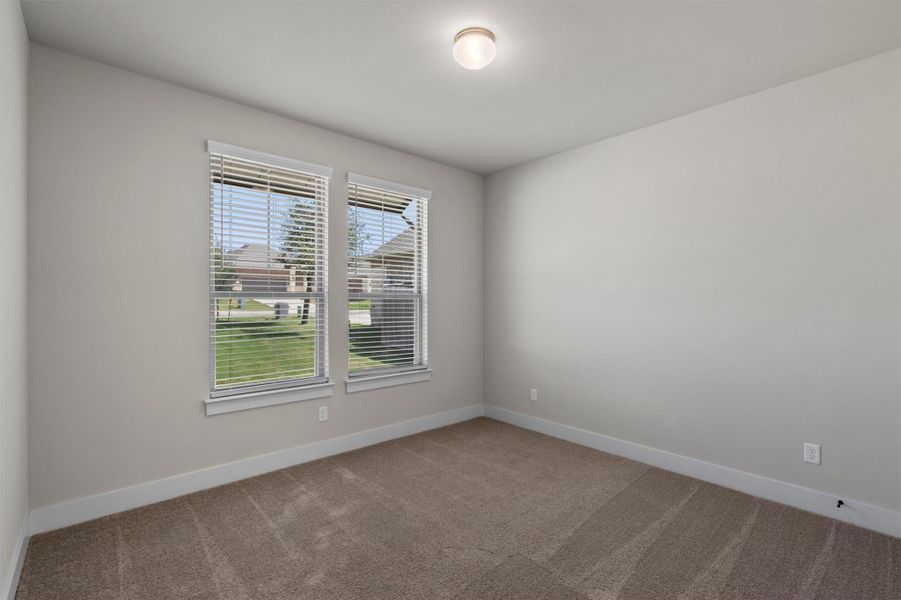 Spacious, unfurnished interior of a new home in Crescent Bluff, Georgetown (Image 21). Spacious, unfurnished interior of a new home in Crescent Bluff, Georgetown (Image 21).