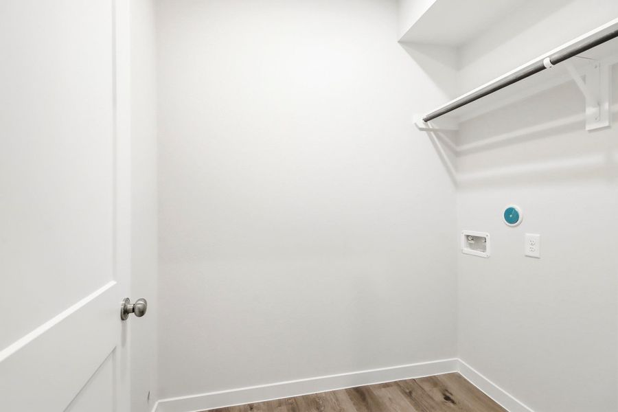 Spacious, unfurnished interior of a new home in Maple Woods, Hockley (Image 16).