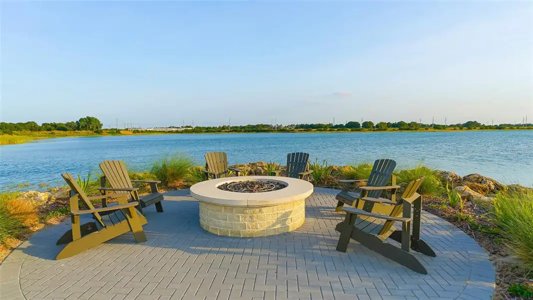 Community amenities in LakeHouse Cove at Waterside, Sarasota (Image 44). Community amenities in LakeHouse Cove at Waterside, Sarasota (Image 44).