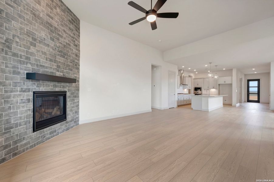 Spacious, unfurnished interior of a new home in Windsong - Legacy Series, Boerne (Image 59).