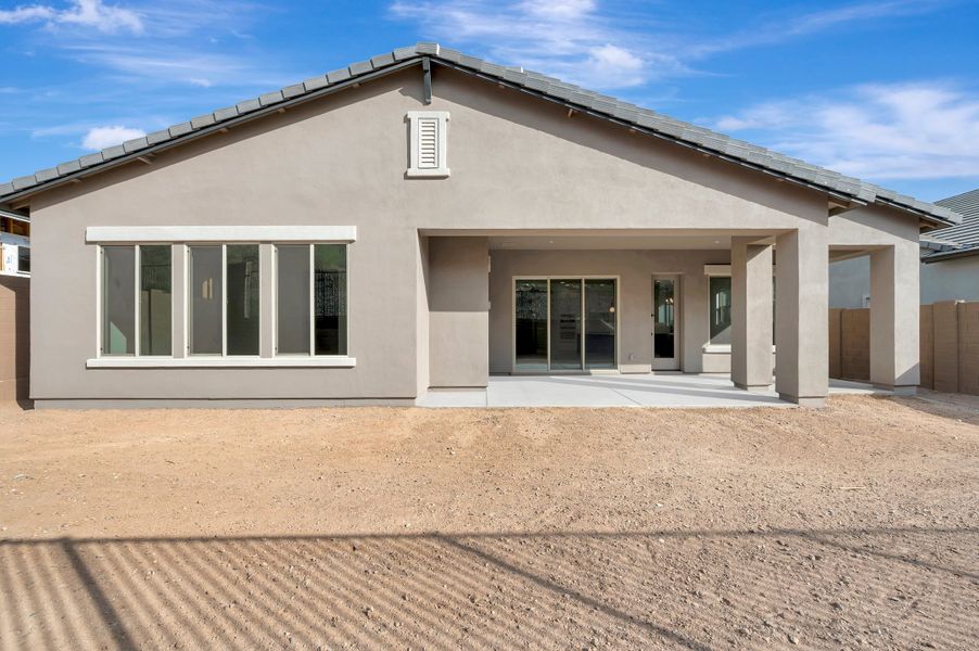 Exterior details and patio area of a home in Meridian at Northpointe at Vistancia, Peoria (Image 3).