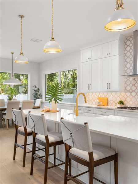 Furnished interior view inside a new home in , Orlando (Image 12).