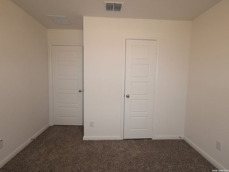 Spacious, unfurnished interior of a new home in Agave, San Antonio (Image 22).