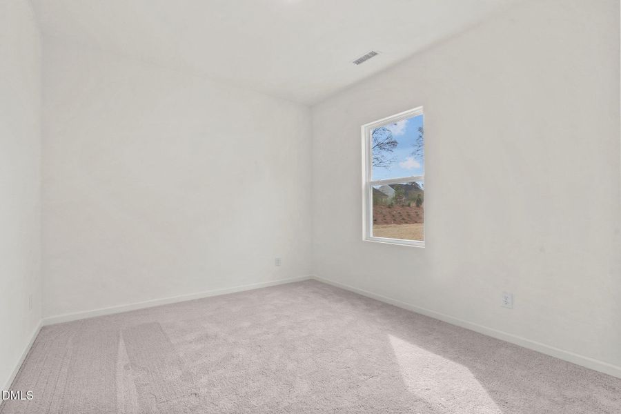 28-web-or-mls-_NFP7612