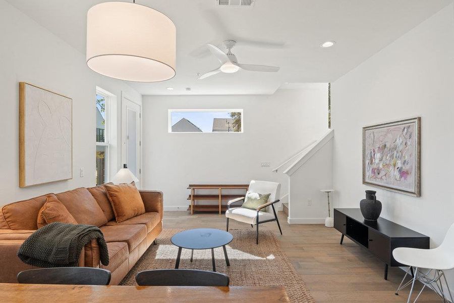 Images are for illustrative purposes only. Photos reflect a similar floor plan and are intended to convey the overall look and feel of the interiors and community. Images are for illustrative purposes only. Photos reflect a similar floor plan and are intended to convey the overall look and feel of the interiors and community.