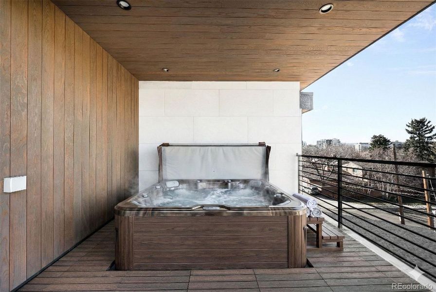 Virtual rendering – deck is hot tub ready.