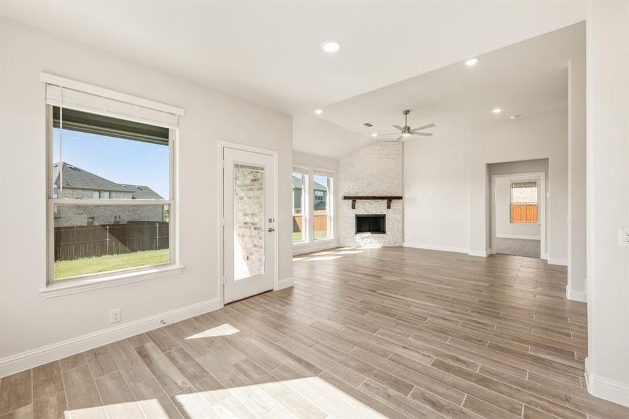 Spacious, unfurnished interior of a new home in The Grove, Midlothian (Image 37). Spacious, unfurnished interior of a new home in The Grove, Midlothian (Image 37).