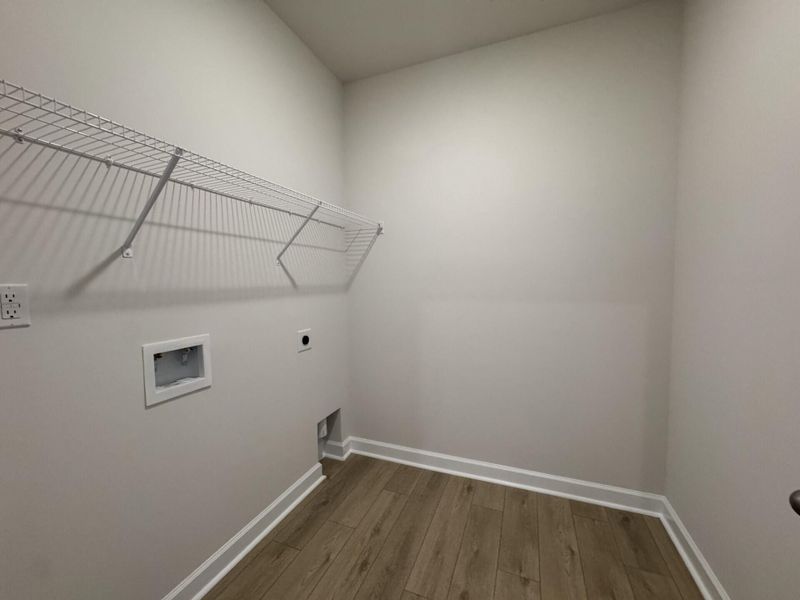 Spacious, unfurnished interior of a new home in , Ravenel (Image 20).