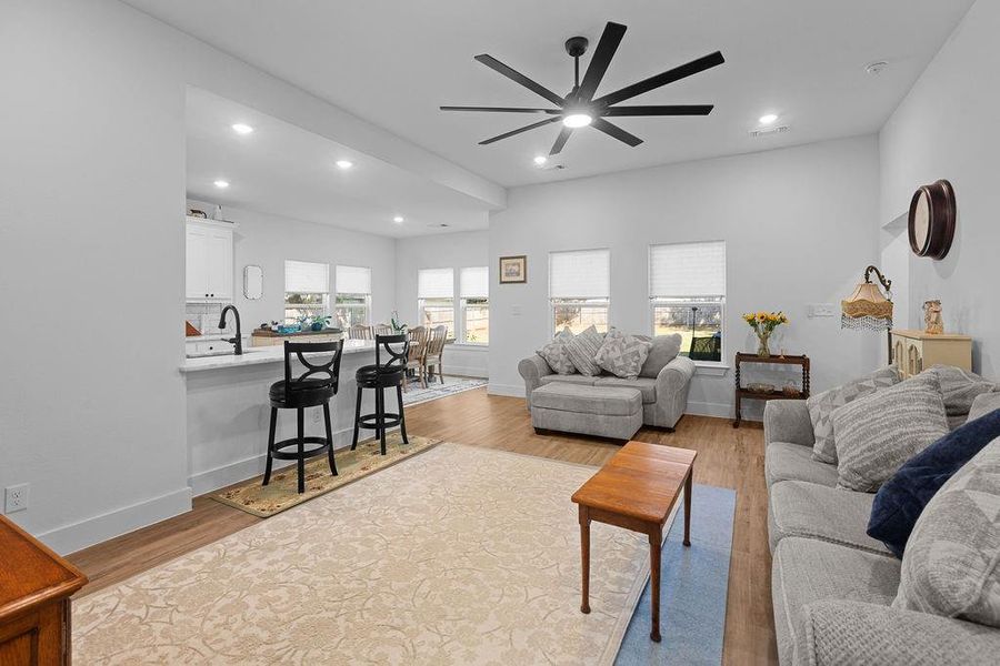 Furnished interior view inside a new home in , Whitesboro (Image 7).