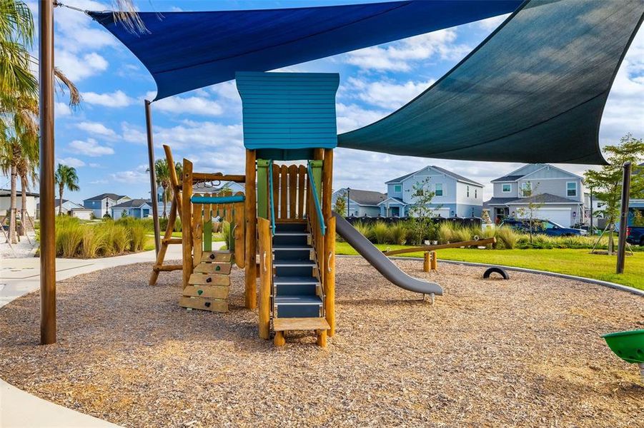 Community amenities in Broadleaf, Parrish (Image 23).