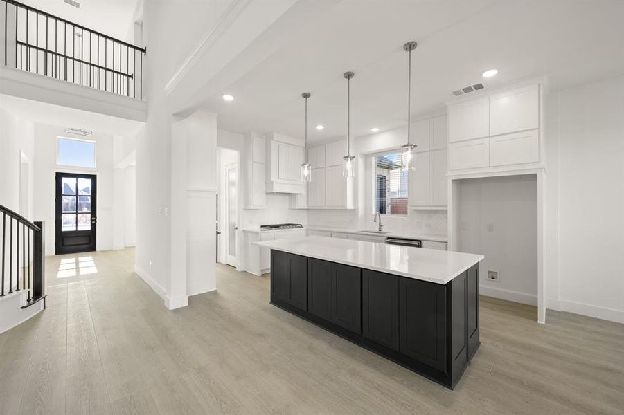 508 Burtin-  Kitchen-2