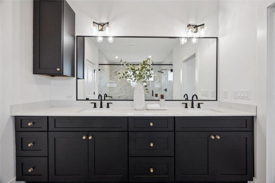 Close-up of interior finishes inside a home in , Houston (Image 19). Close-up of interior finishes inside a home in , Houston (Image 19).