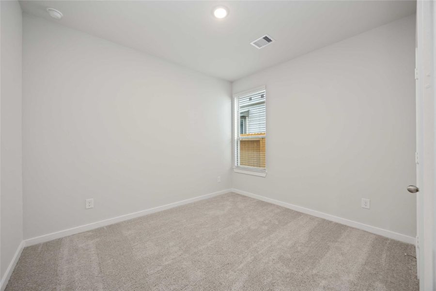 Spacious, unfurnished interior of a new home in Granger Pines, Conroe (Image 20). Spacious, unfurnished interior of a new home in Granger Pines, Conroe (Image 20).