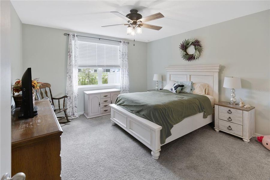 Furnished interior view inside a new home in , Winter Haven (Image 9).