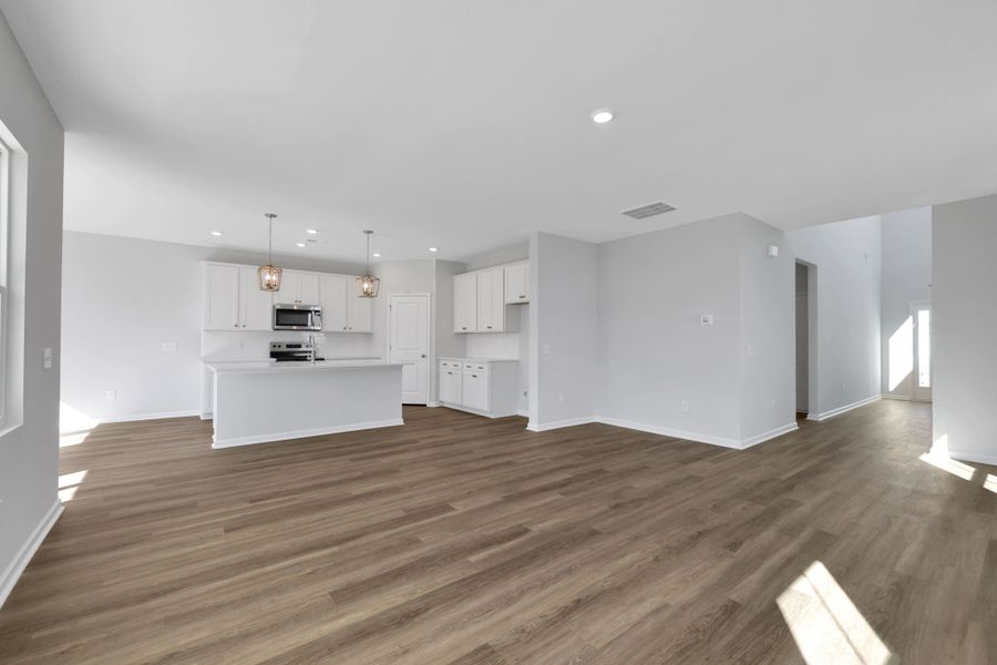 Hardeeville, SC New Home.  - Slide 8