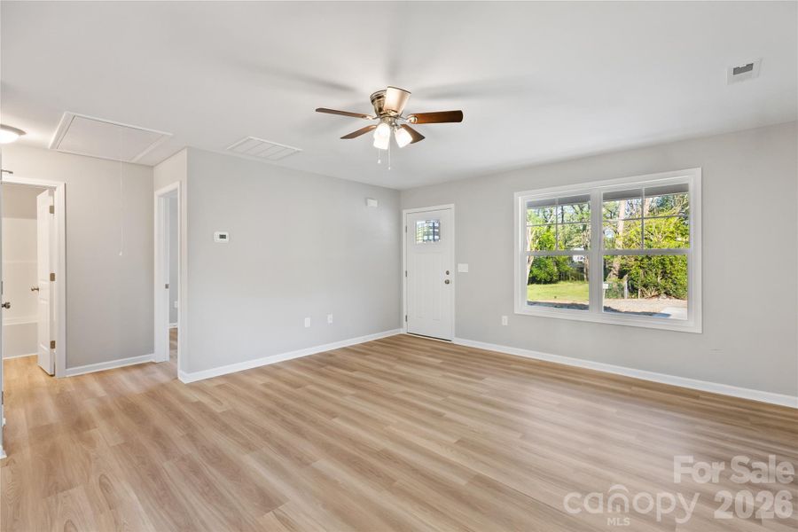 Spacious, unfurnished interior of a new home in , Kannapolis (Image 20).