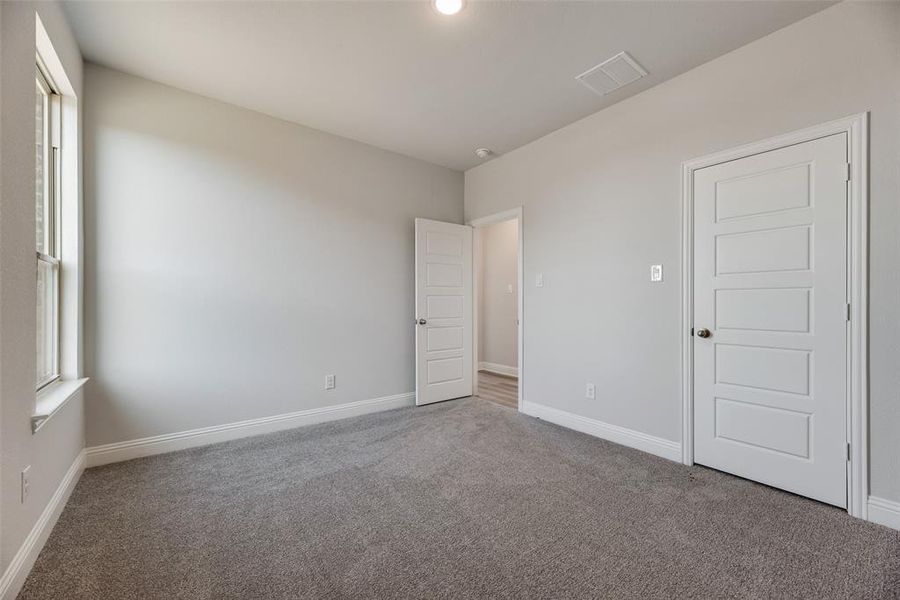 Spacious, unfurnished interior of a new home in Arbors at Legacy Hills, Celina (Image 26).