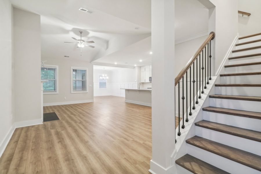 Representative unfurnished interior of a home built from the Baymore II by Great Southern Homes in Edwards Ridge, Central (Image 39).