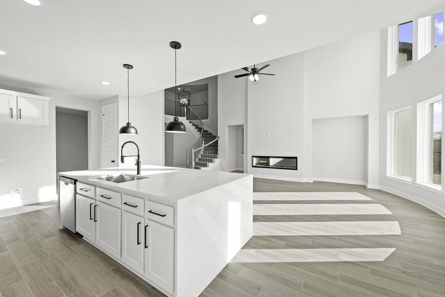 Representative image. Features, specifications, selections and colors may vary.