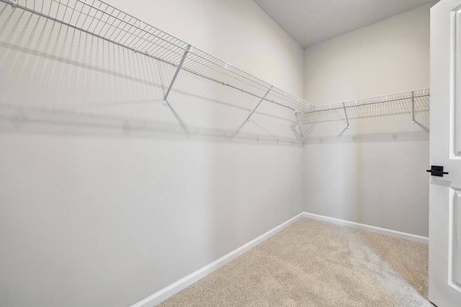 Representative unfurnished interior of a home built from the Juniper II by Beazer Homes in The Oaks, Goose Creek (Image 18).
