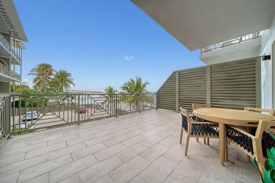 Exterior details and patio area of a home in , Stuart (Image 24).