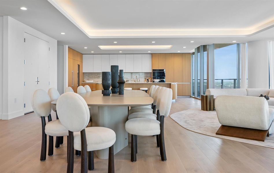 Kitchen/Dining Are