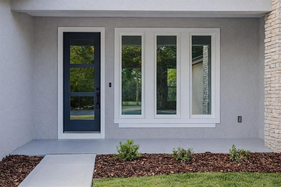 Exterior details and patio area of a home in , Palm Coast (Image 21).