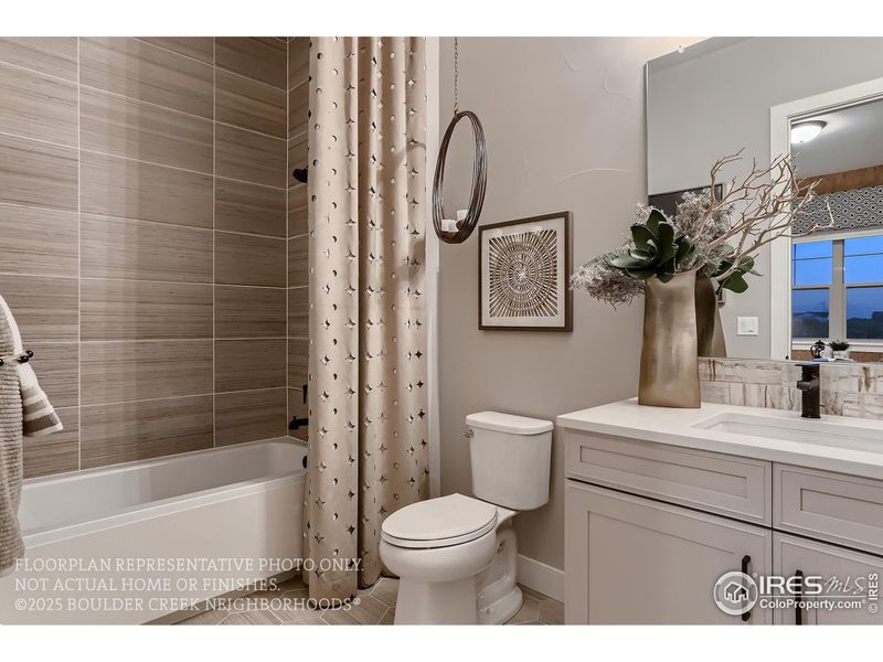 Furnished interior view inside a new home in , Broomfield (Image 10).