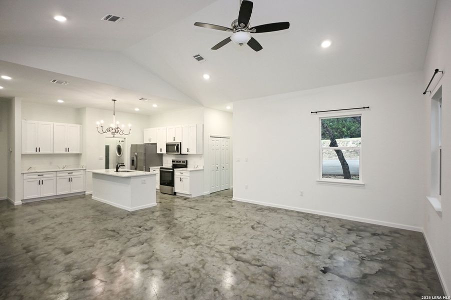 Spacious, unfurnished interior of a new home in , Canyon Lake (Image 11). Spacious, unfurnished interior of a new home in , Canyon Lake (Image 11).